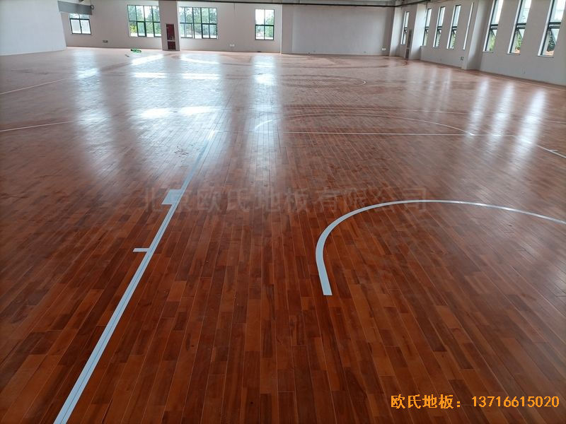 江蘇宿遷運(yùn)河路學(xué)校體育木地板鋪裝案例