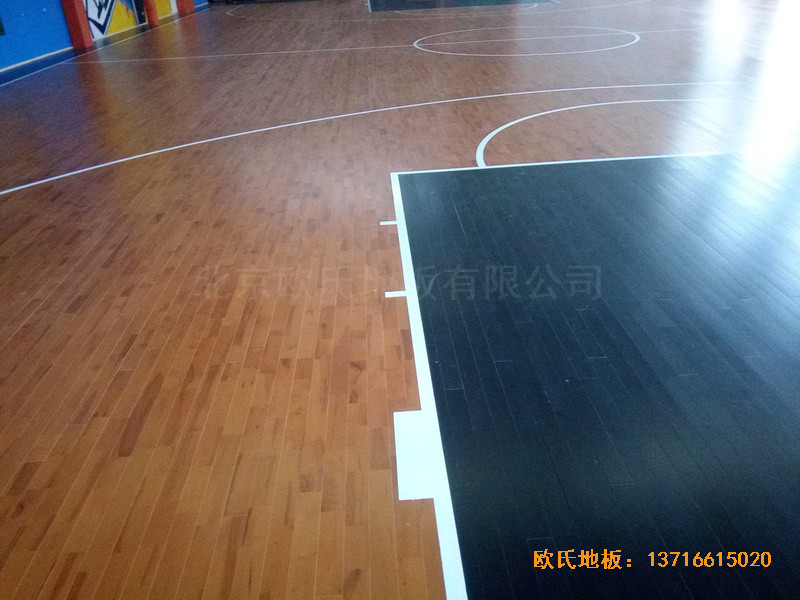 上海閔行kBT藍球訓練館體育木地板鋪裝案例3