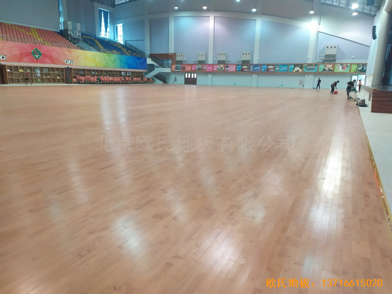 廣州廣東實驗中學體育館體育木地板施工案例4