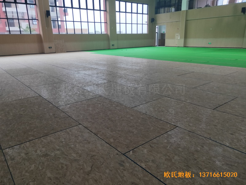 杭州高中啟成校區(qū)籃球館體育地板施工案例2