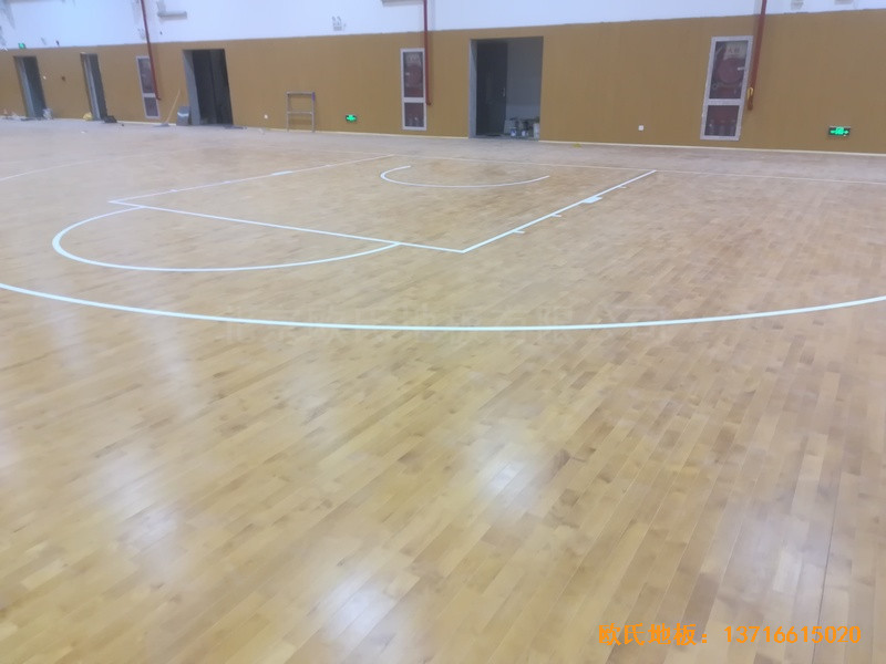 江蘇上海大眾儀征分公司運動館運動地板鋪設(shè)案例0