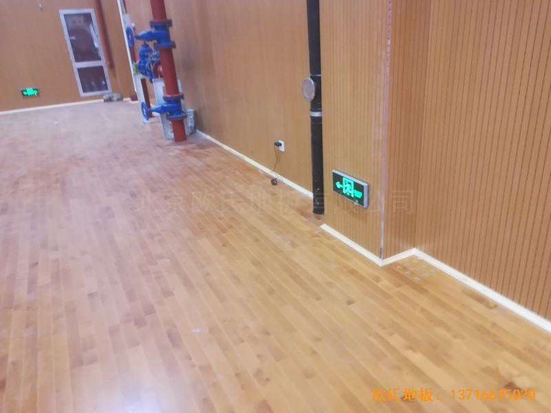 江蘇上海大眾儀征分公司運動館運動地板鋪設(shè)案例4