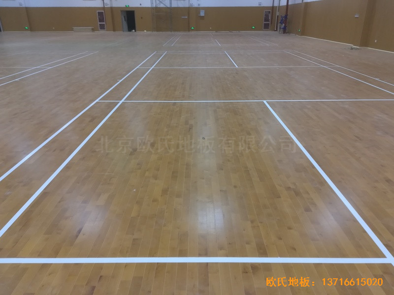 江蘇上海大眾儀征分公司運動館運動地板鋪設(shè)案例5