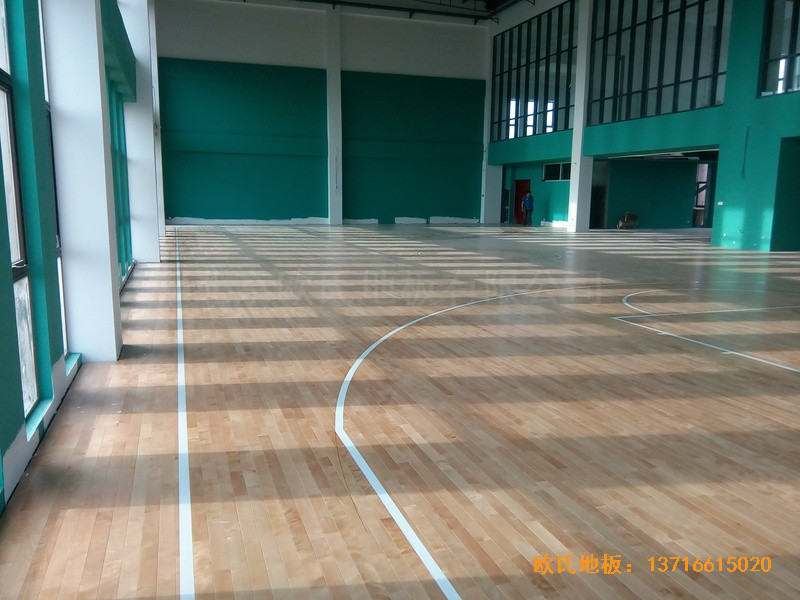 江蘇南京漢風(fēng)公司籃球館體育地板鋪設(shè)案例5