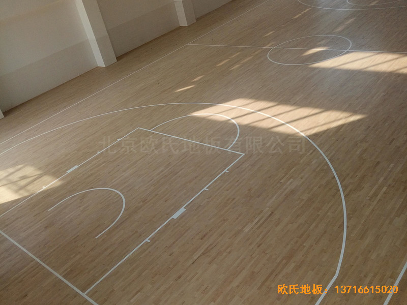 洛陽伊水小學(xué)籃球館運動地板施工案例5