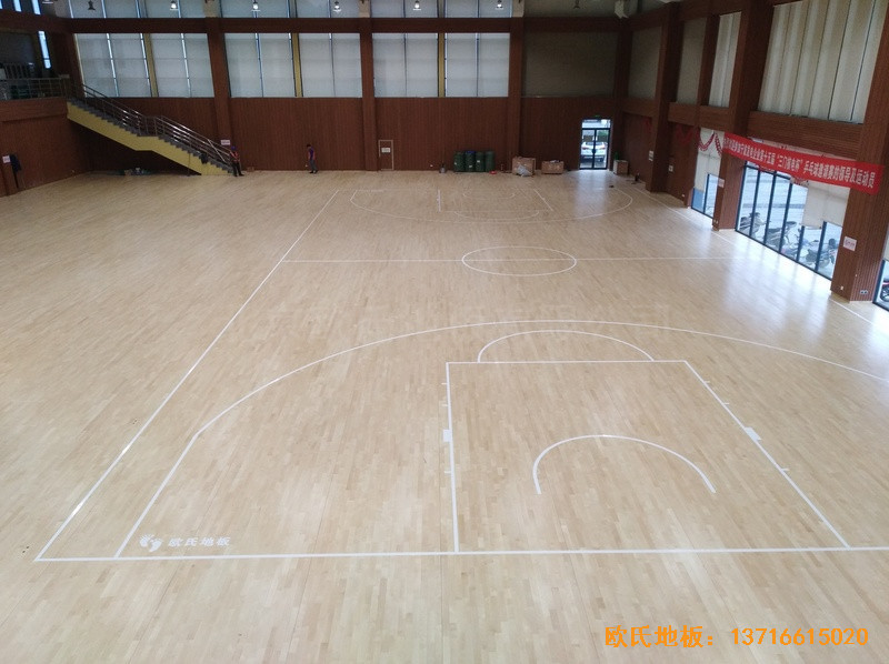 浙江三門(mén)核電站體育館運(yùn)動(dòng)地板安裝案例5