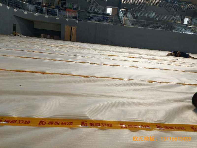 湖南黃花坪體育館體育地板施工案例1