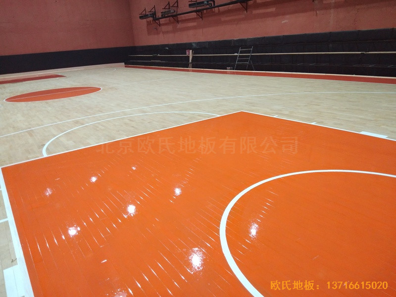 石家莊青園街電信營業(yè)廳對面籃球館運動地板施工案例5