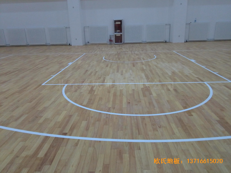 銀川北師大銀川小學(xué)籃球館運(yùn)動(dòng)地板鋪設(shè)案例4