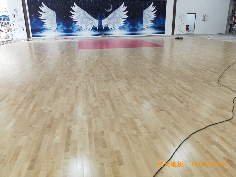 長春CBD汽車生活館籃球館體育地板鋪裝案例4