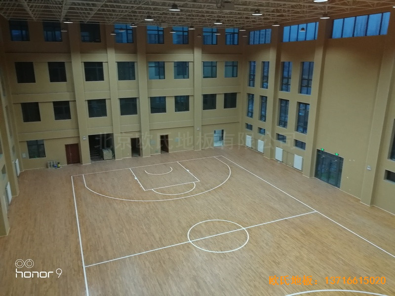 青海西寧大通消防大隊籃球館體育地板鋪裝案例4