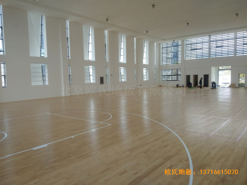 云南高速管理中心籃球館體育地板安裝案例5