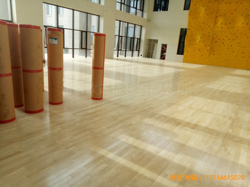 內(nèi)蒙古烏蘭察布公安局訓(xùn)練廳運動地板鋪裝案例4