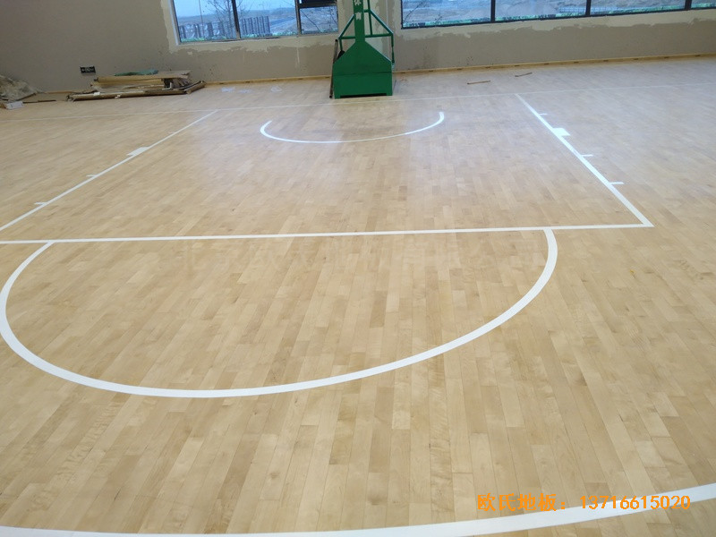 內(nèi)蒙古通遼富力城籃球館體育地板鋪裝案例5