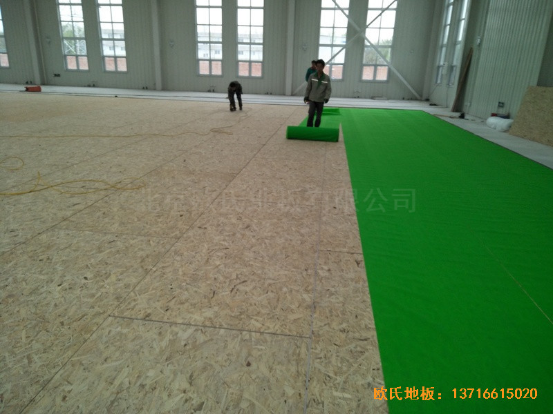 北京麗澤金融活動中心運動地板鋪設(shè)案例3