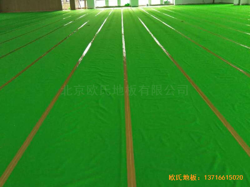 北京師范大學籃球館運動地板安裝案例2