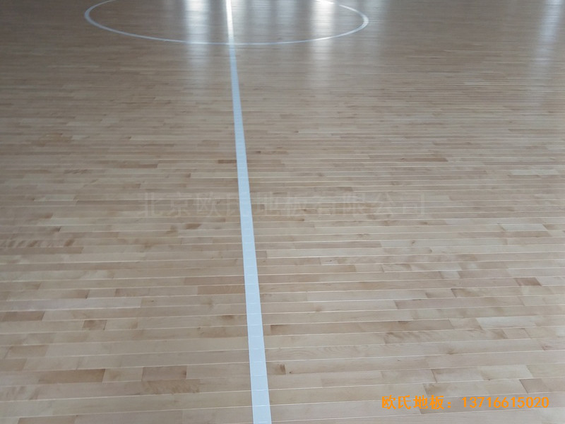 北京師范大學籃球館運動地板安裝案例4