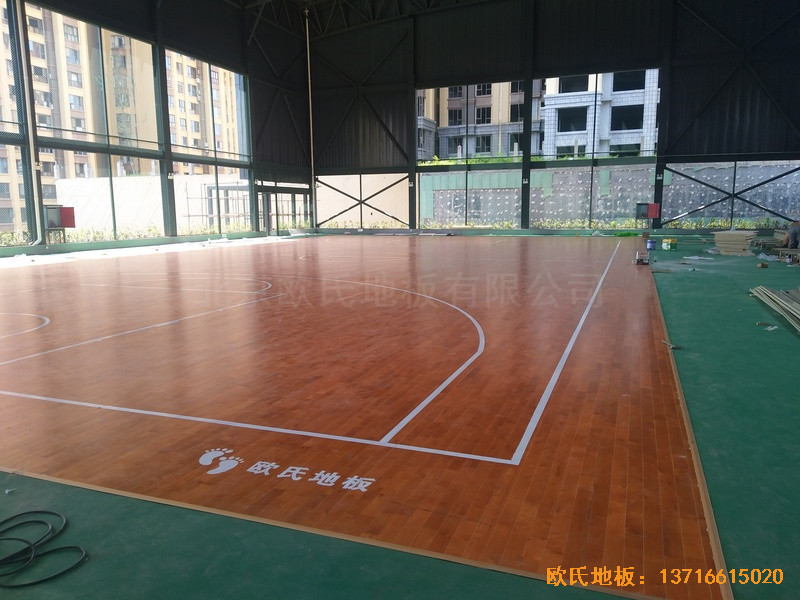 四川瀘州合江縣人民法院籃球館運動木地板鋪設(shè)案例2
