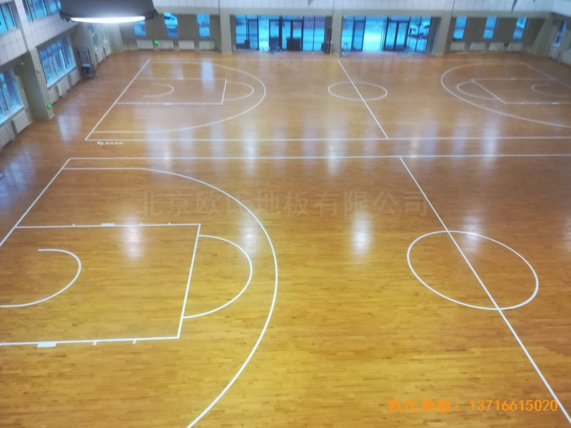 寧夏銀川試驗(yàn)中學(xué)籃球館運(yùn)動(dòng)木地板鋪裝案例5