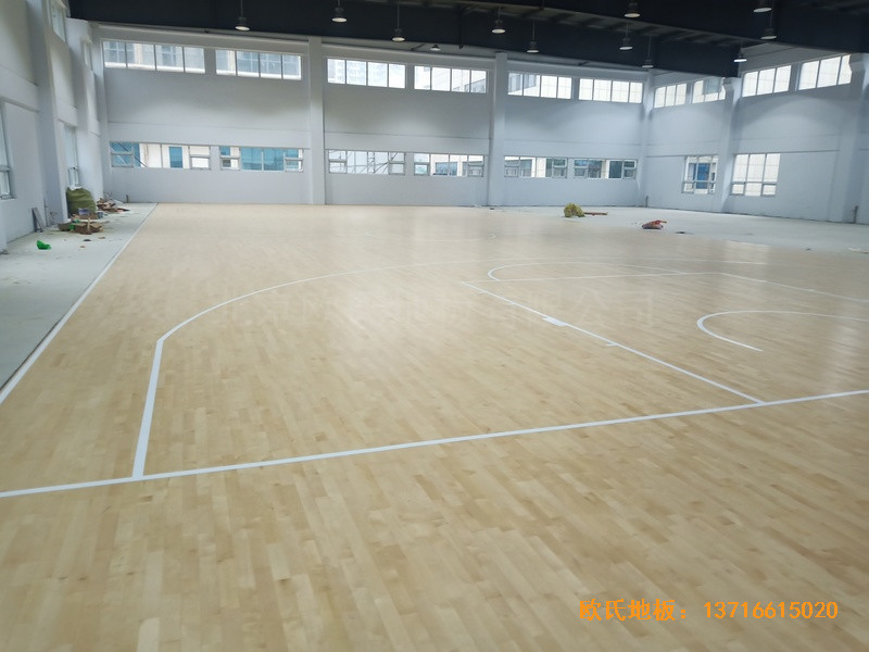 山東臨沂公安局籃球館體育木地板施工案例4