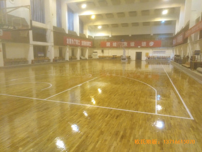 山西璐安集團籃球館體育地板施工案例