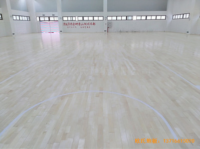 廣州金地香山湖小學(xué)籃球館體育木地板施工案例