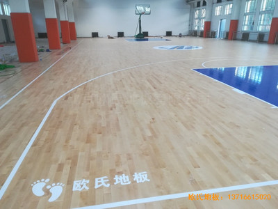 新疆昌吉職工活動(dòng)中心運(yùn)動(dòng)地板鋪設(shè)案例