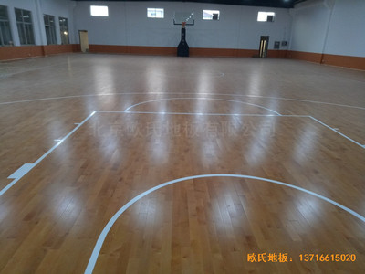 鹽城大豐區(qū)籃球館運(yùn)動(dòng)木地板安裝案例