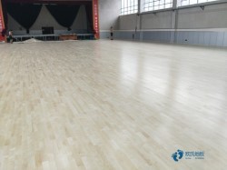 不錯體育館地板施工隊(duì)