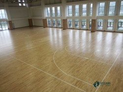 松木運(yùn)動館地板廠家報價